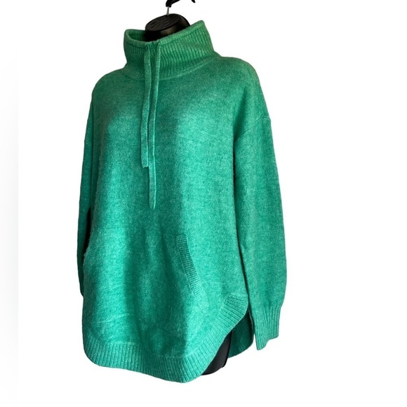 Lou & Grey Turtleneck Sweater in Green - Picture 2 of 5